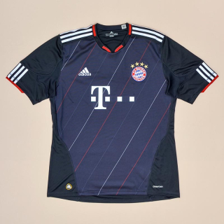 Bayern Munich 2010 - 2011 Third Shirt (Very good) L
