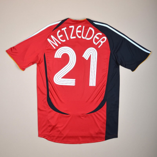 Germany 2005 - 2007 Away Shirt #21 Metzelder (Very good) M