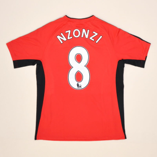 Blackburn 2010 - 2011 Away Shirt #8 Nzonzi (Good) M