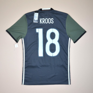 Germany 2015 - 2016 'BNWT' Player Issue Adizero Away Shirt #18 Kroos (Very good) M