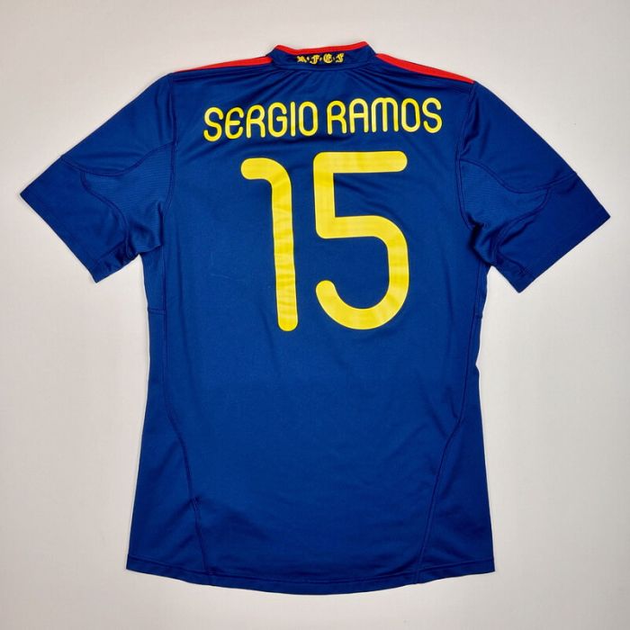 Spain 2010 2011 Away Shirt 15 Sergio Ramos Very good M for sale Vintage Sports Fashion